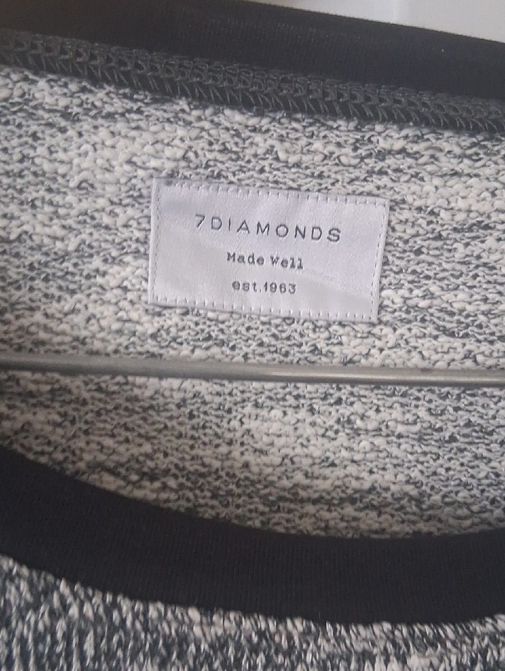 7DIAMONDS Navy Black & White Knit Sweater XXl